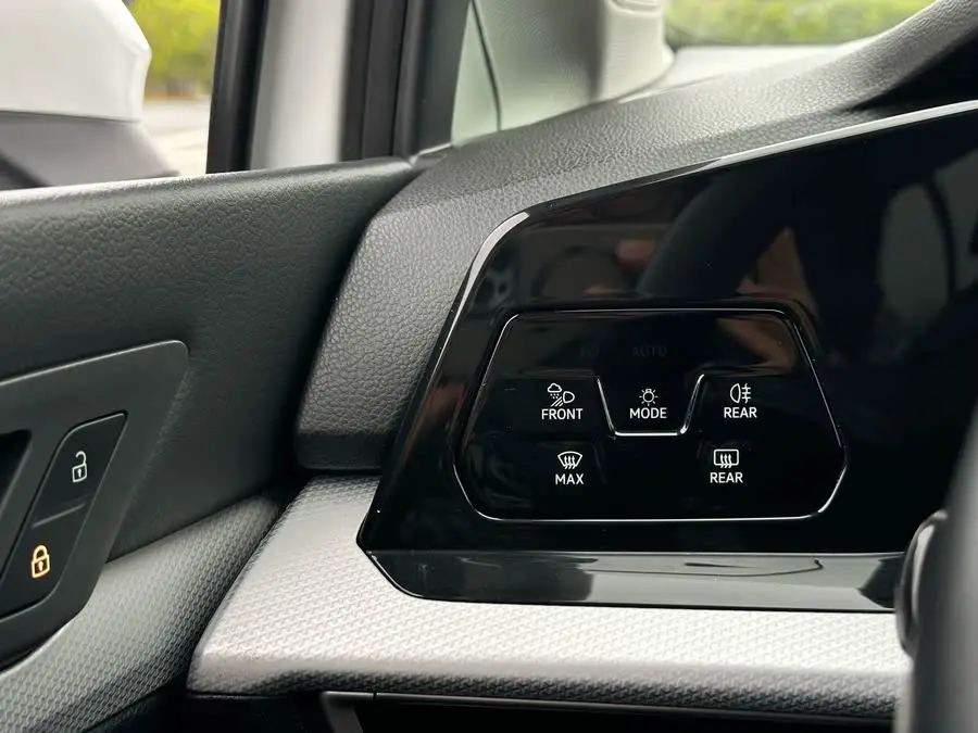 غولف 2021 280TSI DSG برو