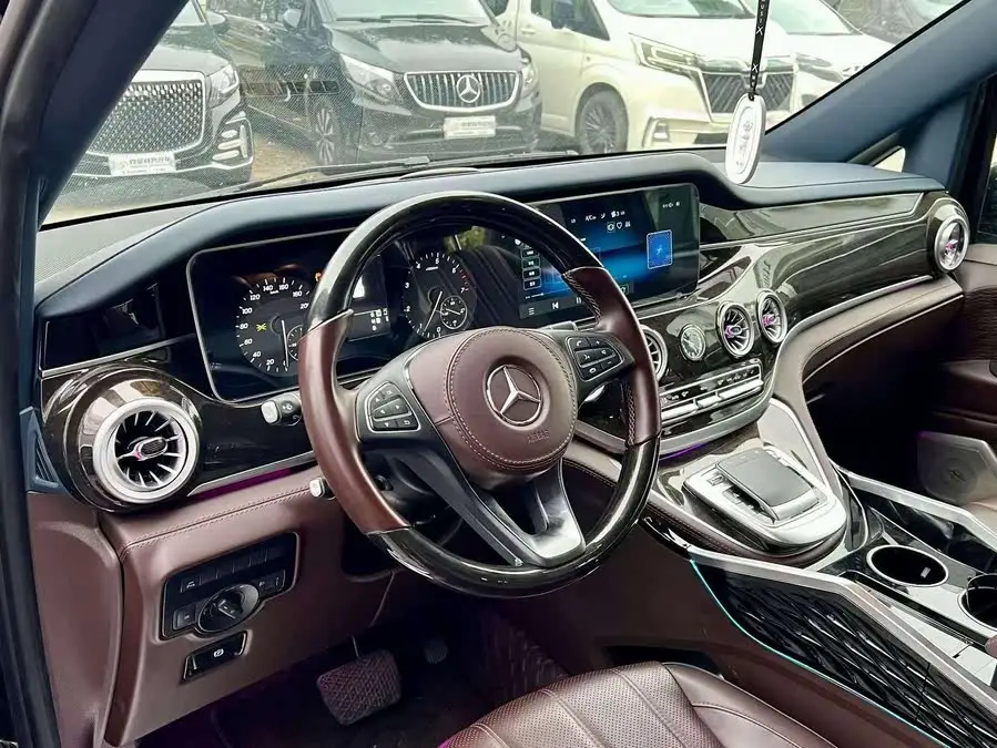 فيتو 2023 2.0T نسخة الأعمال 7 مقاعد