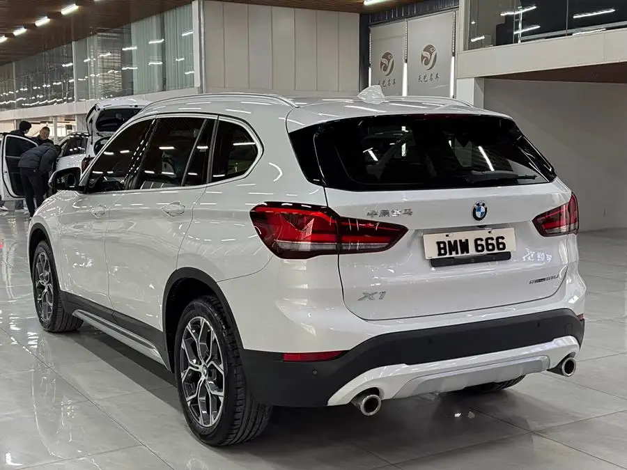 BMW X1 2022 sDrive20Li Luxury Edition