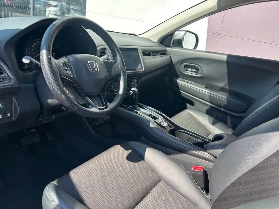 Honda Breeze 2022 1.5L CVT Phantom Night Pioneer Edition