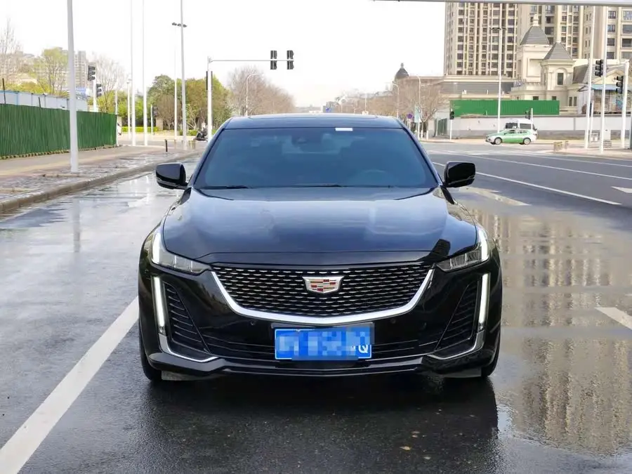 كاديلاك CT5 2021 28T فاخرة