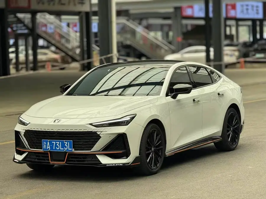 Changan UNI-V 2023 1.5T Sport Edition