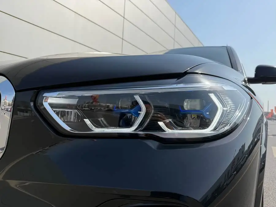 BMW X5 2022 Model Facelift xDrive 30Li M Sport Package