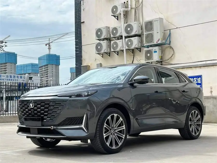 Changan UNI-K 2023 2.0T Two-Wheel Drive Enjoyment Edition