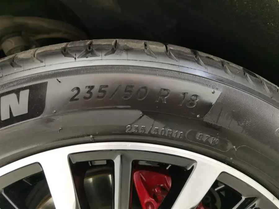 كاديلاك CT6 2021 28T الفاخرة