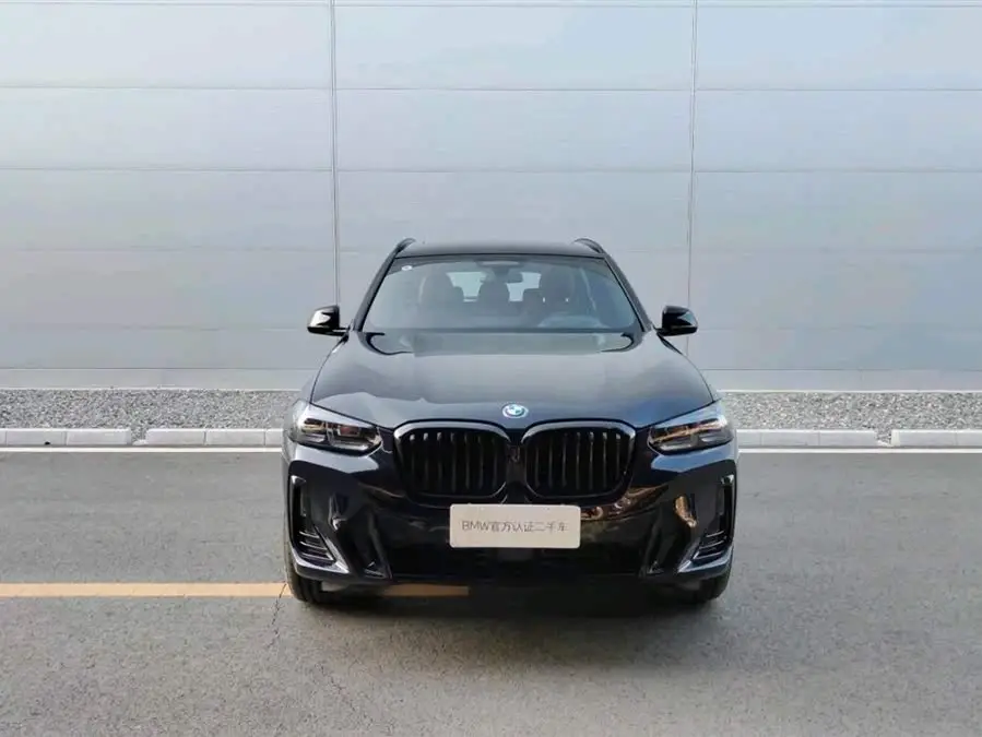 BMW X3 2023 xDrive30i Luxury M Night Package
