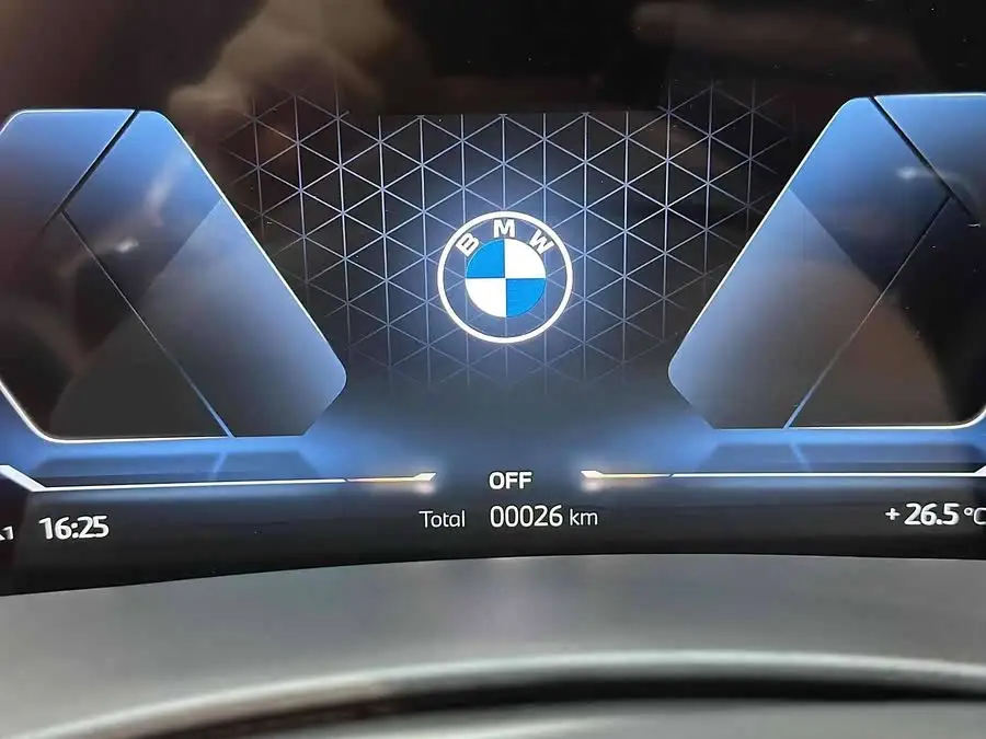 BMW X5 2023 xDrive 40Li M Sport Package