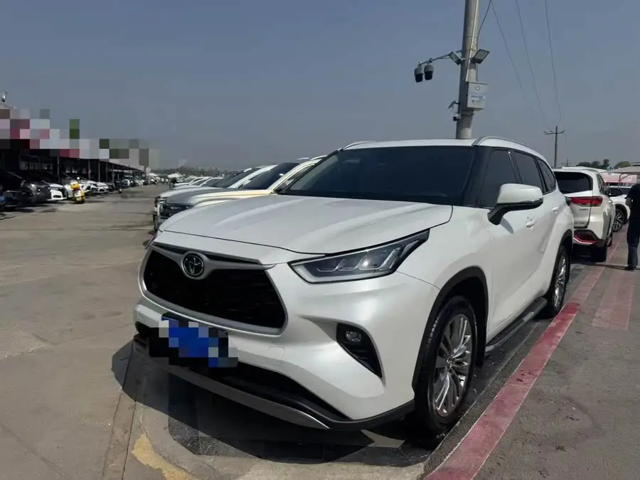 هايلاندر 2024 380T نسخة فاخرة مع دفع رباعي 7 مقاعد