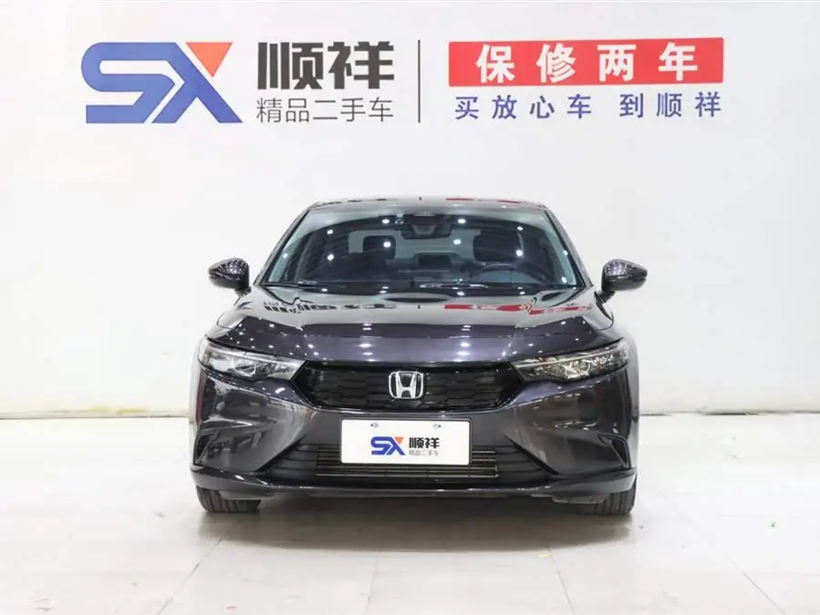 2022 نموذج 240TURBO CVT النسخة الفاخرة