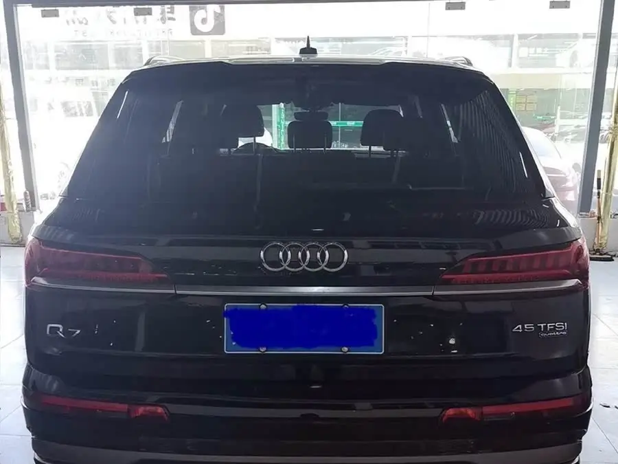Audi Q7 2022 45 TFSI quattro S line Sport
