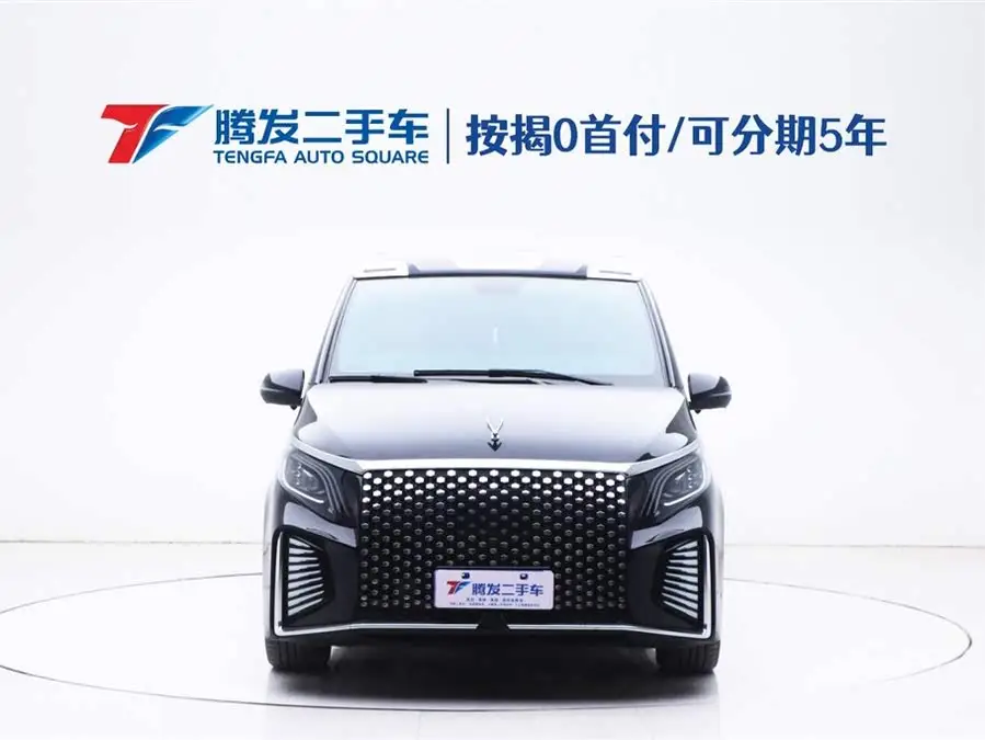 Vito 2023 2.0T Business Edition 7-seater