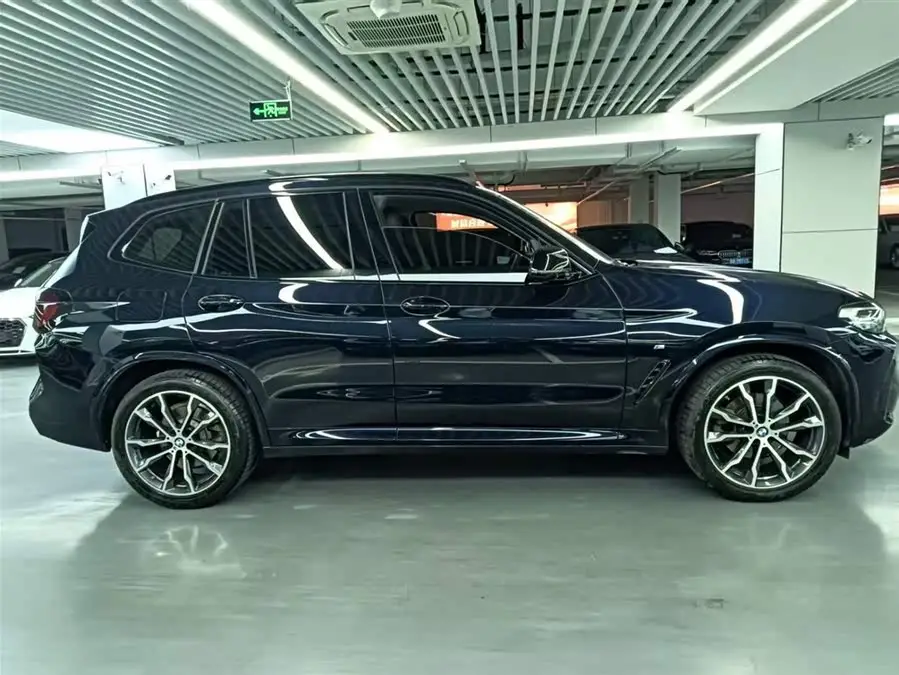 BMW X3 2022 xDrive30i Leading M Night Package