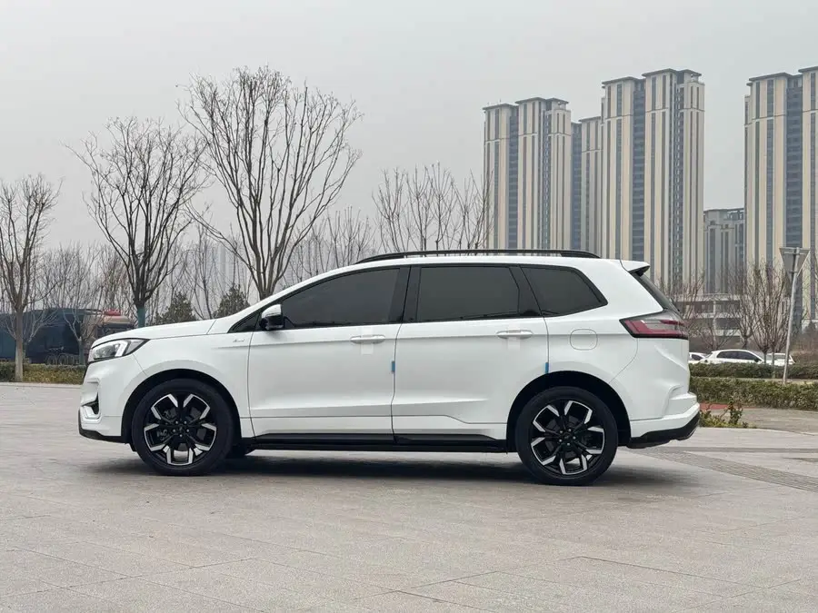 2021 Ford Edge facelift PLUS EcoBoost 245 AWD ST-Line 7-seater