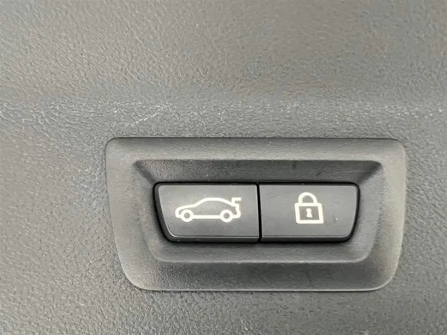 بي إم دبليو X3 2022 نسخة محدثة xDrive30i الفاخرة حزمة M الرياضية