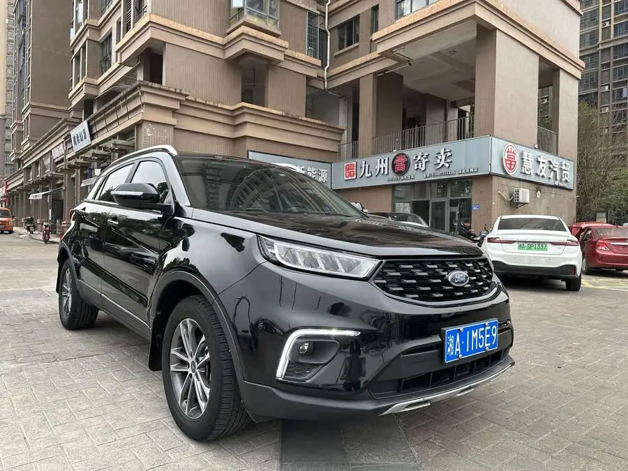 طراز 2020 لنجية لنجية S EcoBoost 145 CVT بلاتينيوم