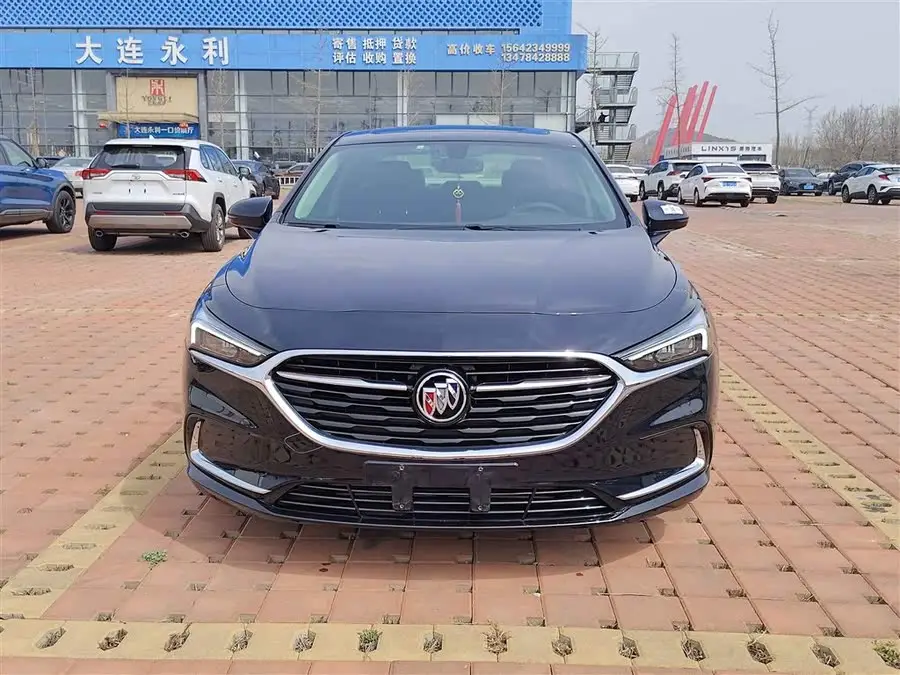 باويك لاكروس 2021 652T الفاخرة