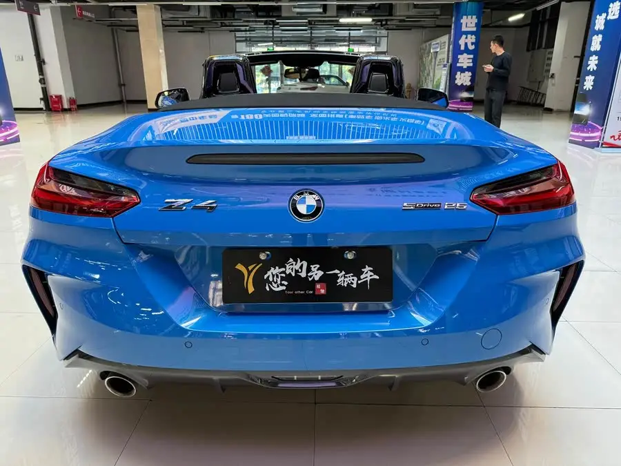 بي إم دبليو Z4 2019 sDrive 25i مجموعة الرياضية M