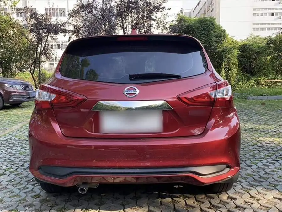 2021 نيسان تييدا 1.6L CVT النسخة الذكية