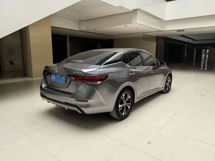 2021 نيسان سيلفي 1.6L XL CVT إصدار الاستمتاع