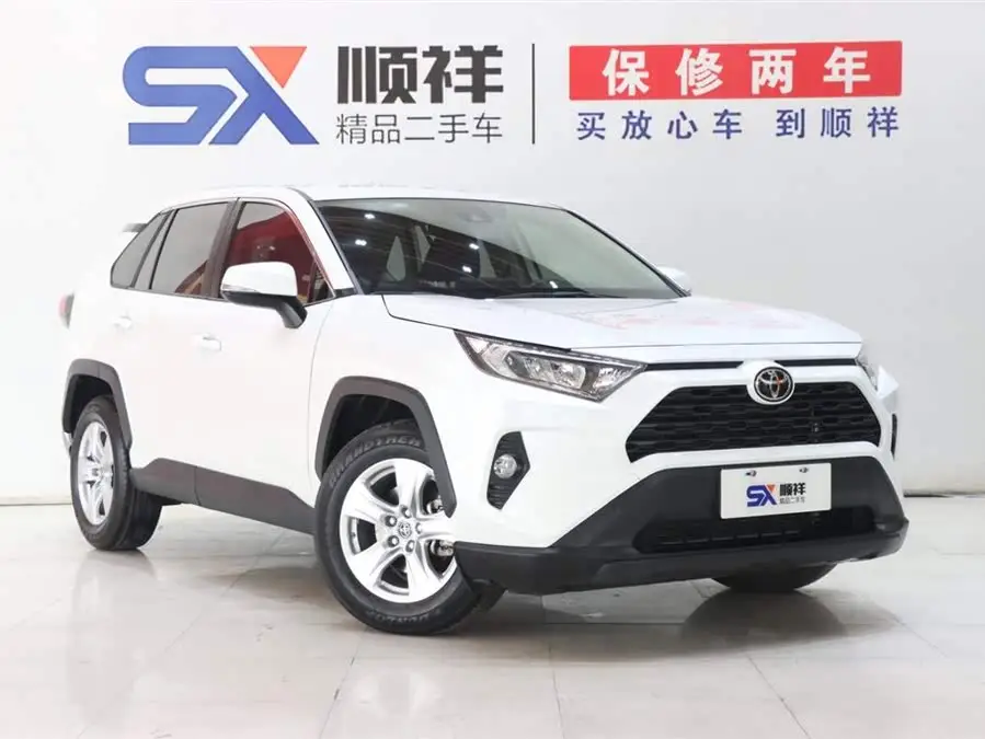 2022 راف 4 2.0 لتر CVT دفع ثنائي نسخة حضرية