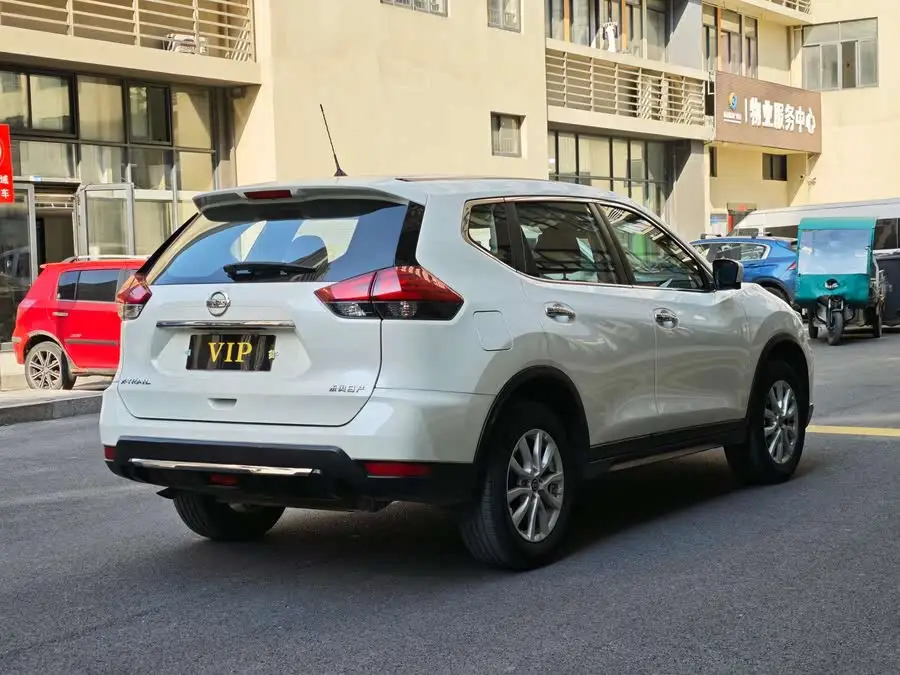 2021 نيسان إكس-تريل 2.0 لتر CVT 2WD XL ITS نسخة الراحة الذكية