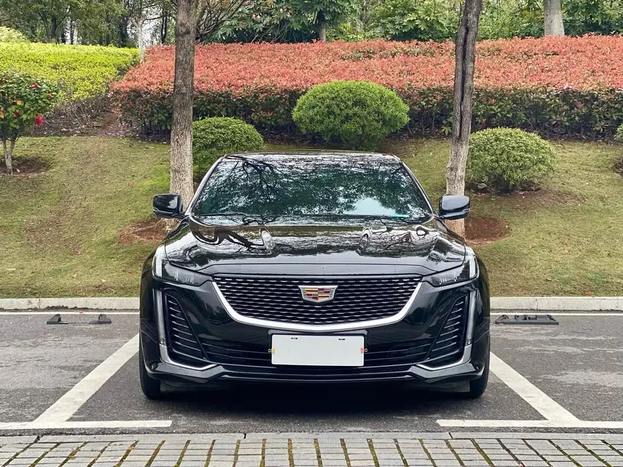 كاديلاك CT5 2021 28T الفاخرة