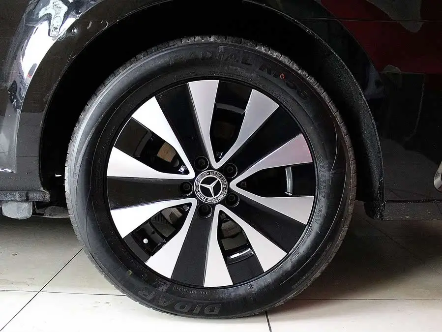 فان فيتو 2021 نسخة 2.0T للأعمال 7 مقاعد