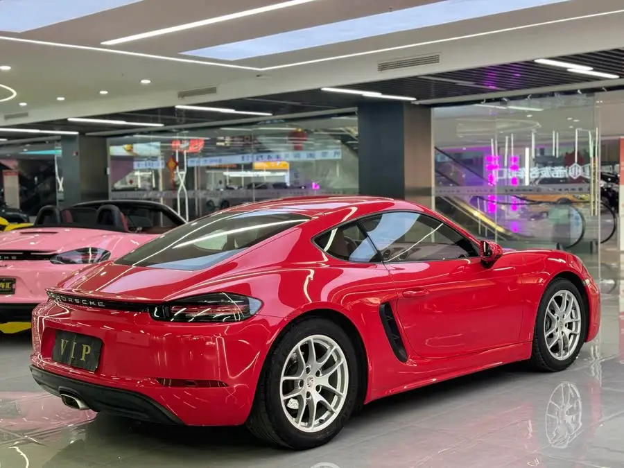 Porsche 718 2020 Cayman 2.0T