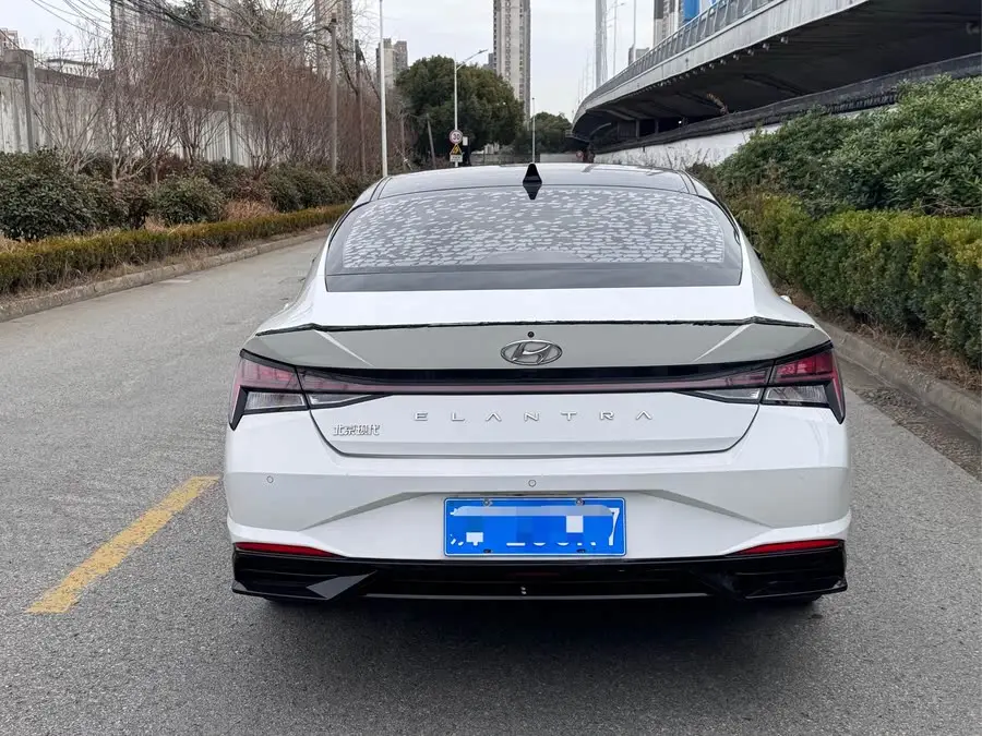 Elantra 2021 1.5L CVT GLS Leading Edition