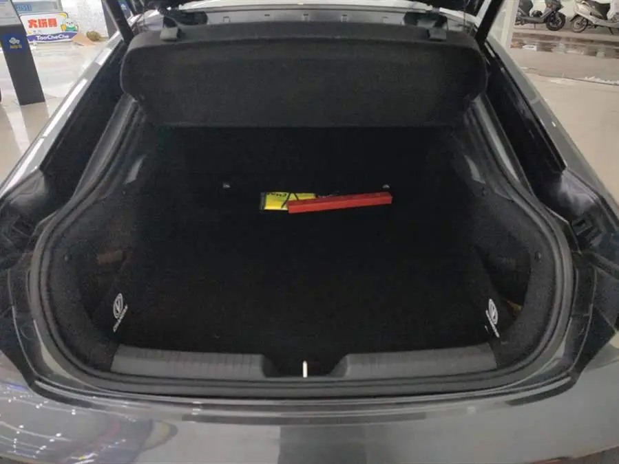 Changan UNI-V 2022 1.5T Premium