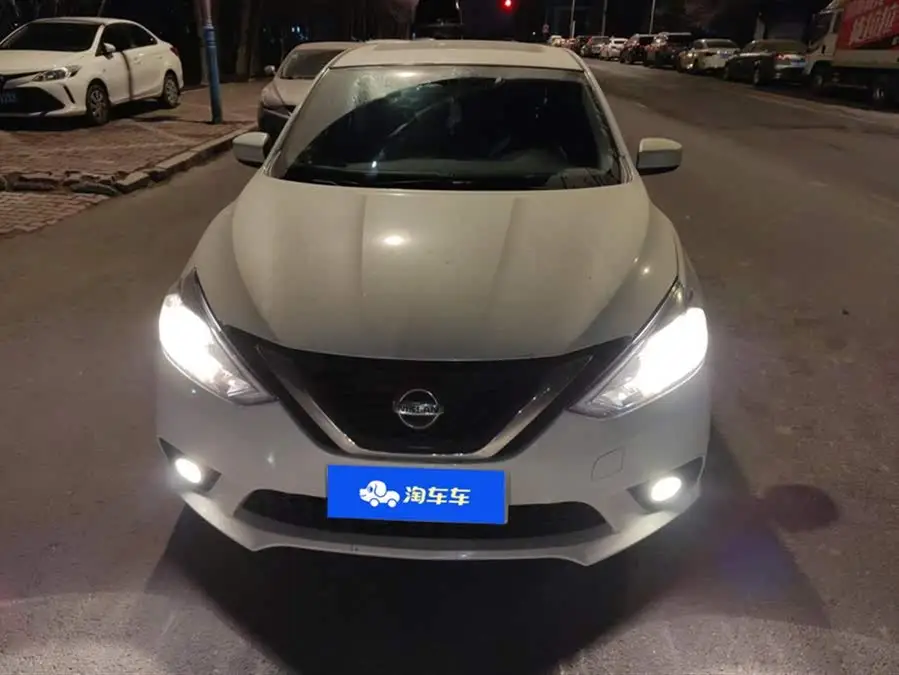 2021 نيسان سيلفي كلاسيك 1.6XL CVT إصدار فاخر