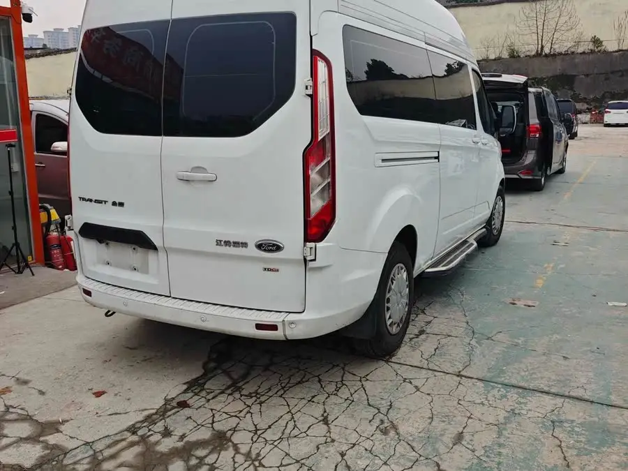 Ford Transit 2020 Model 2.0T Diesel Multi-Functional Commercial Vehicle Mid-Axle Low Roof Double Opening Tailgate National V