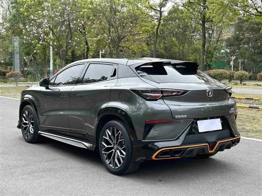 شانغن UNI-T 2022 1.5T الفاخرة