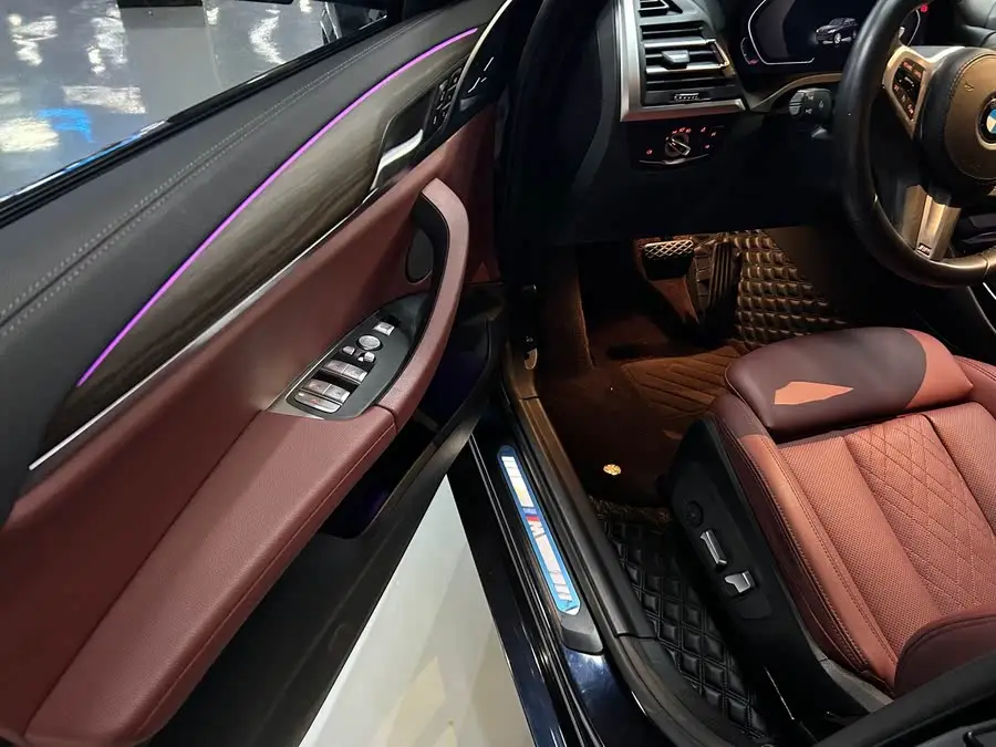 BMW X3 2022 xDrive30i Leading M Night Package