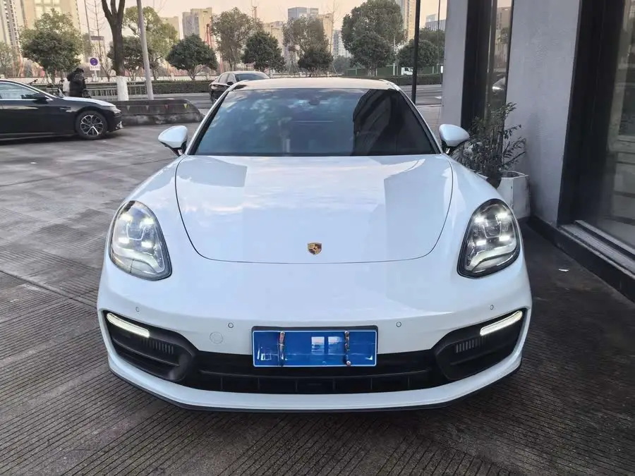 2023 Panamera 2.9T Platinum Edition