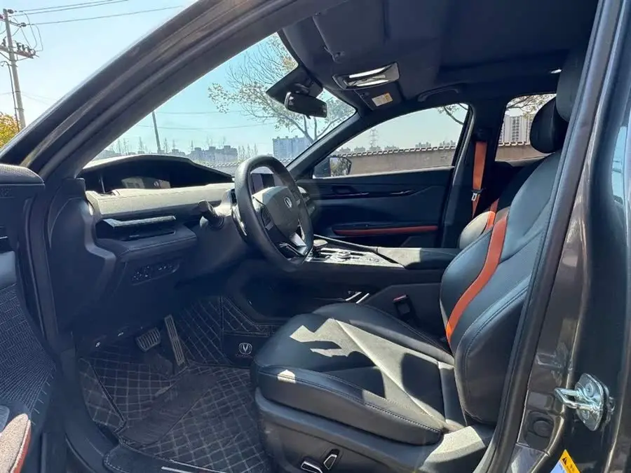 Changan UNI-V 2022 1.5T Sport Edition