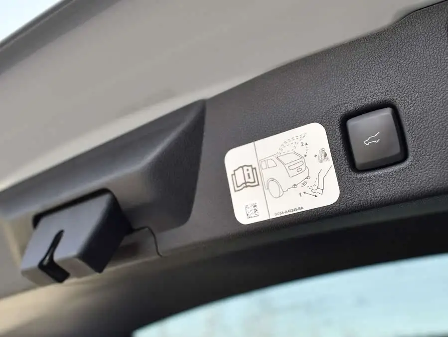 2024 فورد إيسكايب إيكوبوست 245 دفع رباعي ST-Line Pro