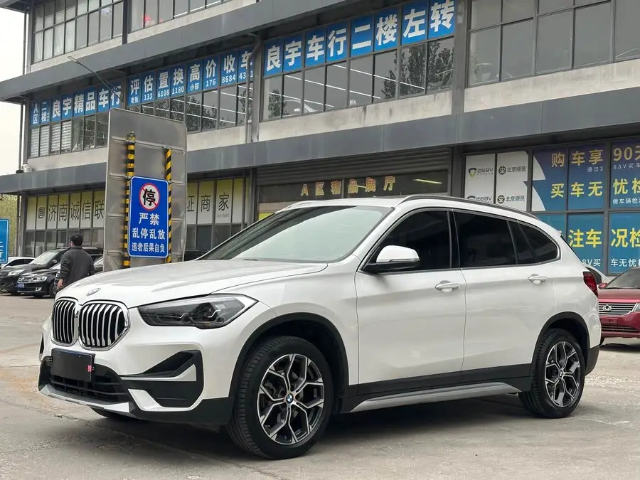 BMW X1 2020 sDrive20Li Luxury