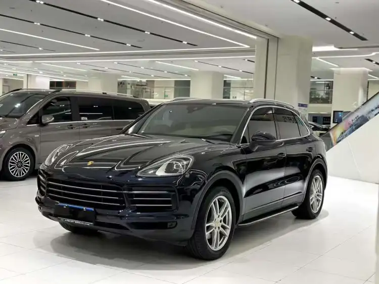 2022 Cayenne Cayenne 3.0T Platinum Edition