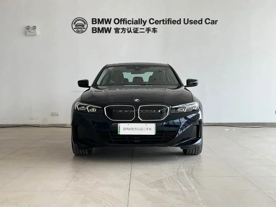 بي إم دبليو i3 2024 eDrive 40 L حزمة الليل