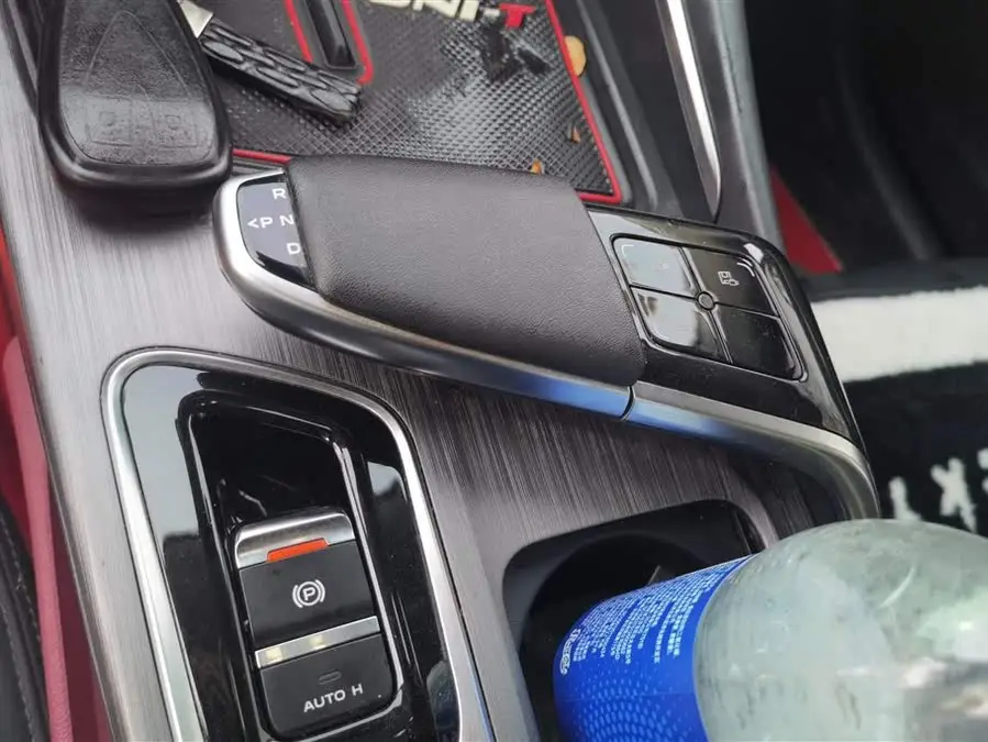 شانجان UNI-T 2020 1.5T الفاخرة