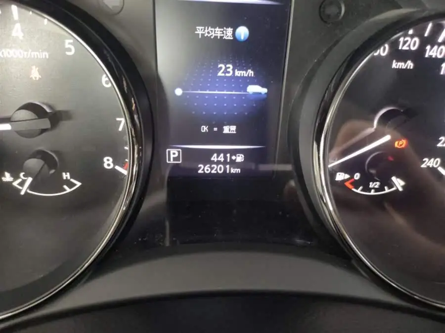 نيسان إكس تريل 2021 2.0 لتر CVT 2WD XL ITS إصدار الذكرى المريحة