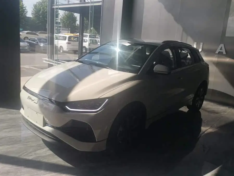 بي واي دي e2 2023 نسخة فاخرة