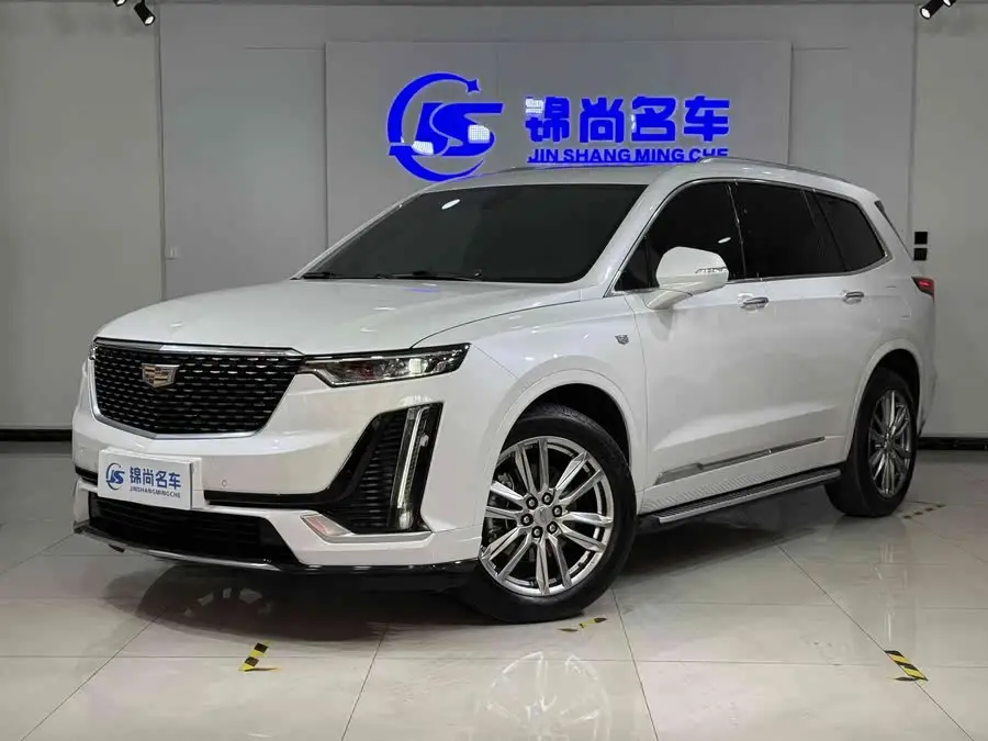 كاديلاك XT6 2022 2.0T ستة مقاعد دفع رباعي فاخرة