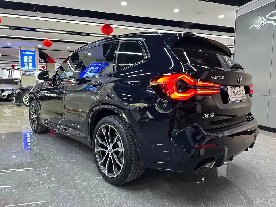 BMW X3 2023 xDrive30i Leading Model M Night Package