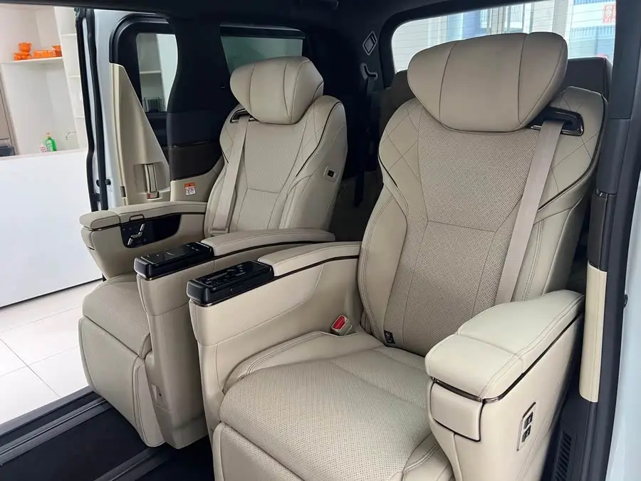 ألڤارد 2024 طراز مزدوج المحرك 2.5 لتر فئة متميزة