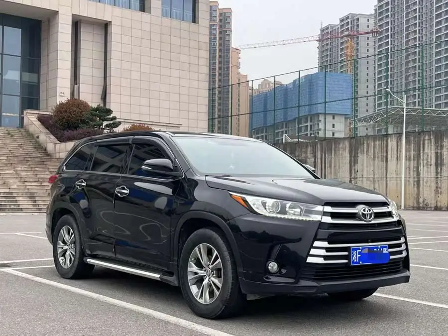 هايلاندر 2021 2.0T نسخة فاخرة AWD 7 مقاعد