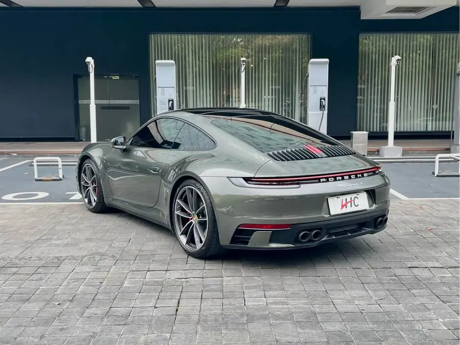Porsche 911 2022 Carrera S 3.0T