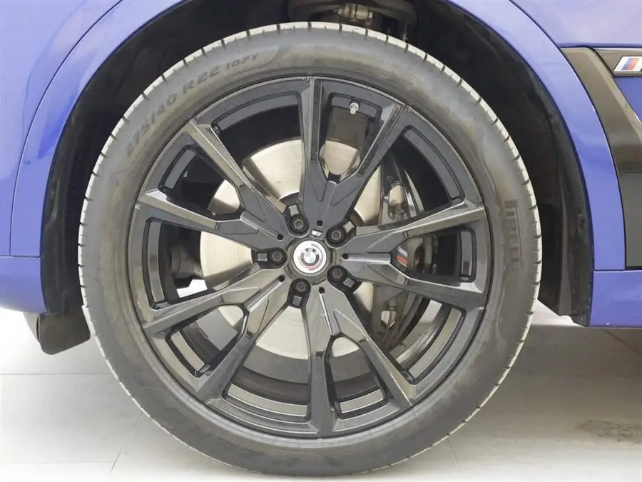 BMW X7 2023 xDrive M60i