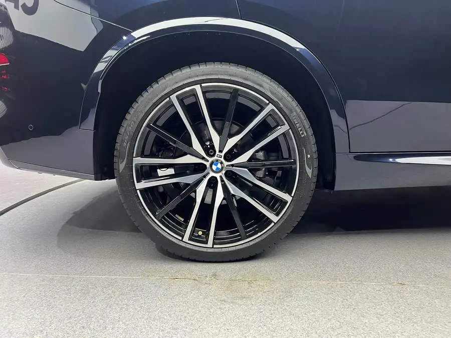 BMW X5 2022 Facelift xDrive 40Li M Sport Package